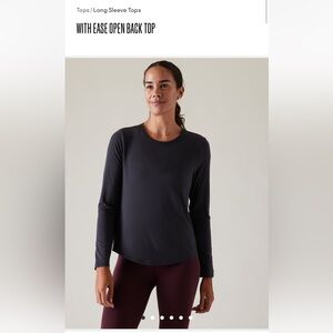 NWT large long sleeve Athleta